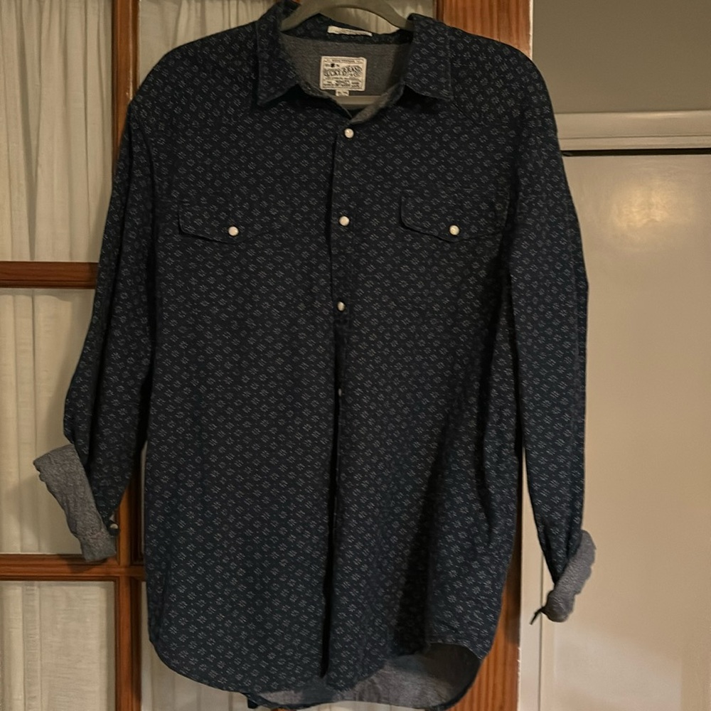 Men’s button down